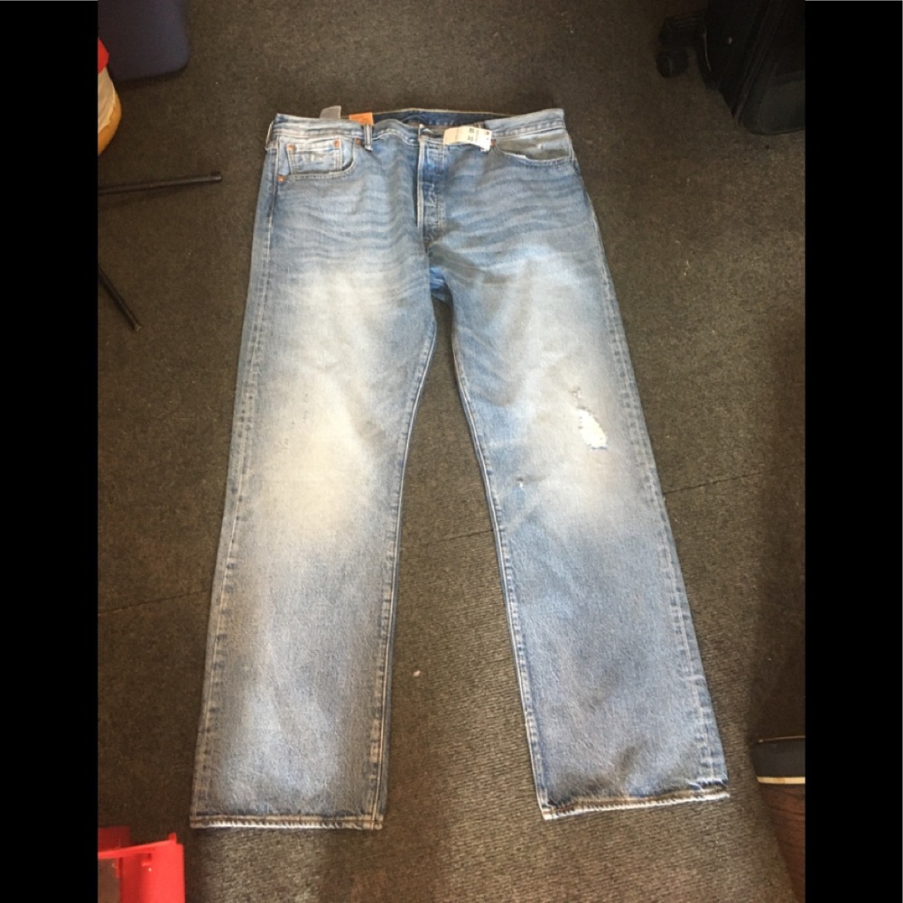 Levi’s 501 straight Leg Button fly 40x32
